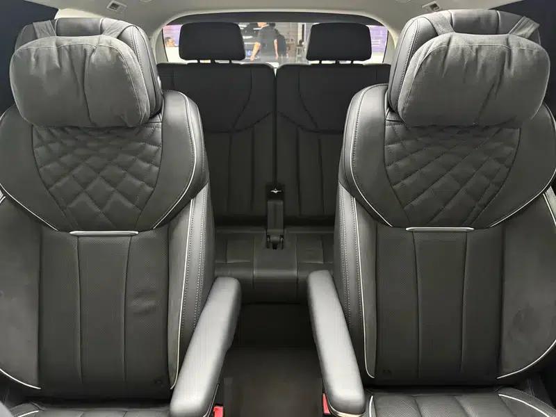 Hongqi E-HS9 2022 Model 690km Flagship Edition (Six Seats) — миниатюра 18