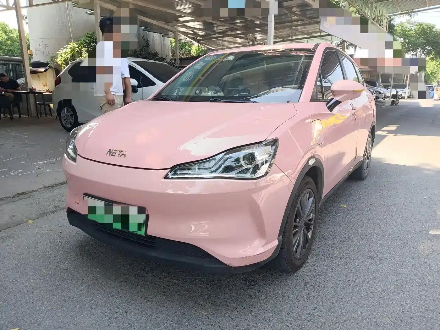 Nezha V 2022 Trendy 400 Lite Pink Custom Edition — миниатюра 1