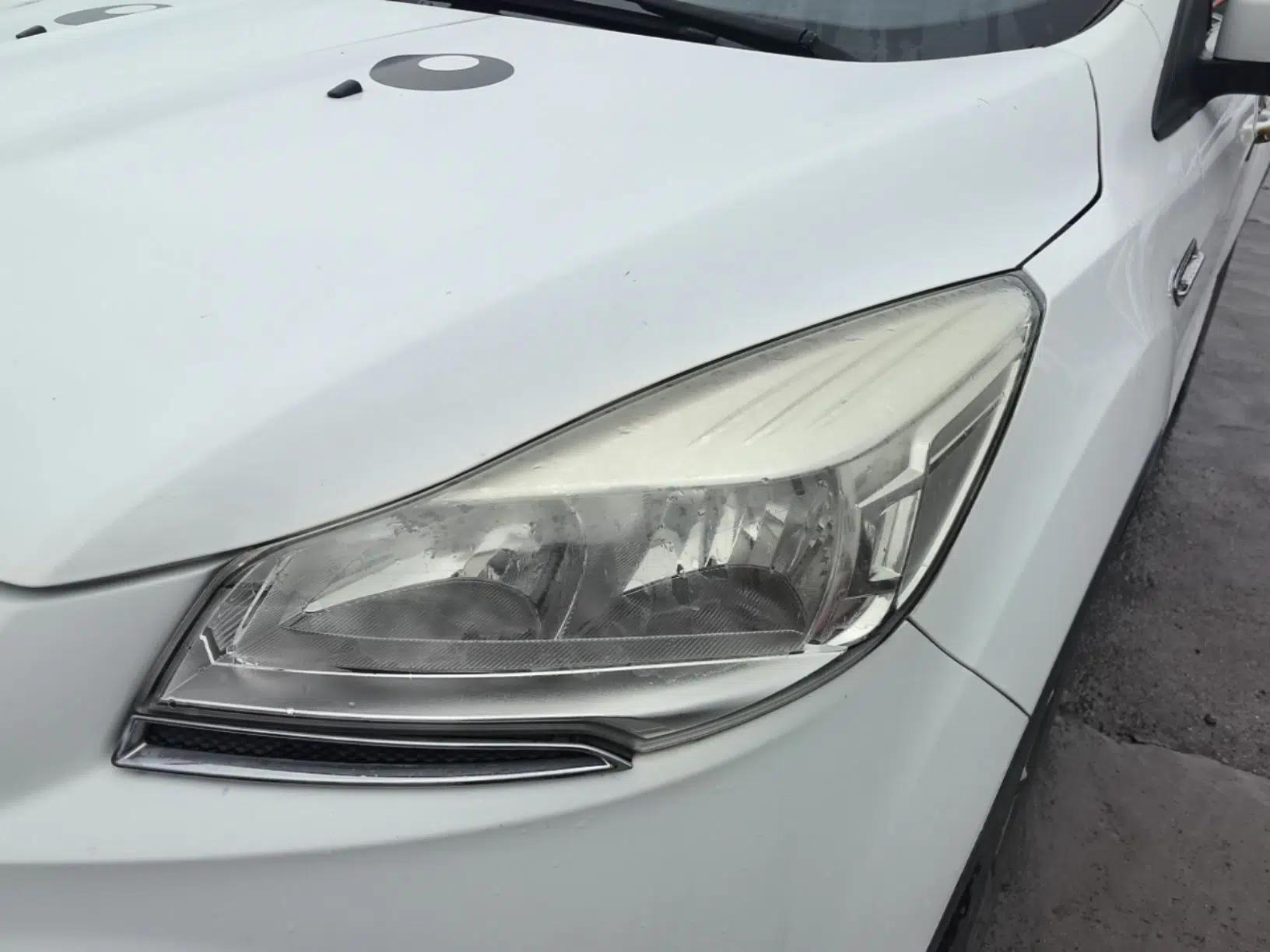 Ford Kuga 2015 1.5L GTDi Two-Wheel-Drive Comfort Model — миниатюра 8