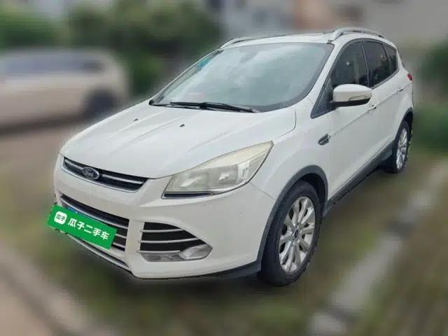 Ford Kuga 2015 2.0L GTDi Four-Wheel Drive Elite Model