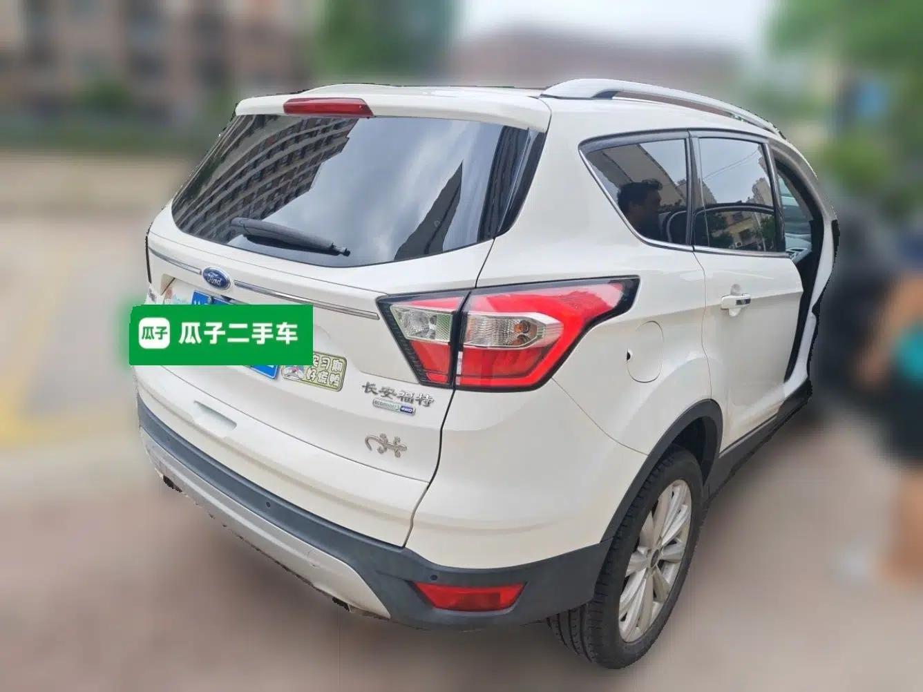 Ford Kuga 2017 EcoBoost 245 4x4 Prestige Edition — миниатюра 6