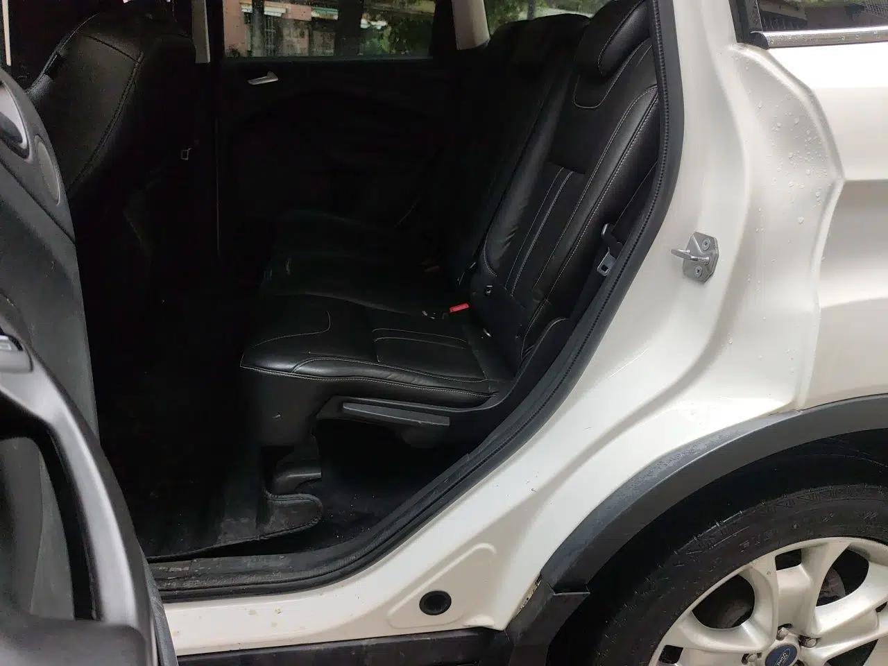 Ford Kuga 2013 2.0L GTDi Four-Wheel Drive Premium Model — миниатюра 17