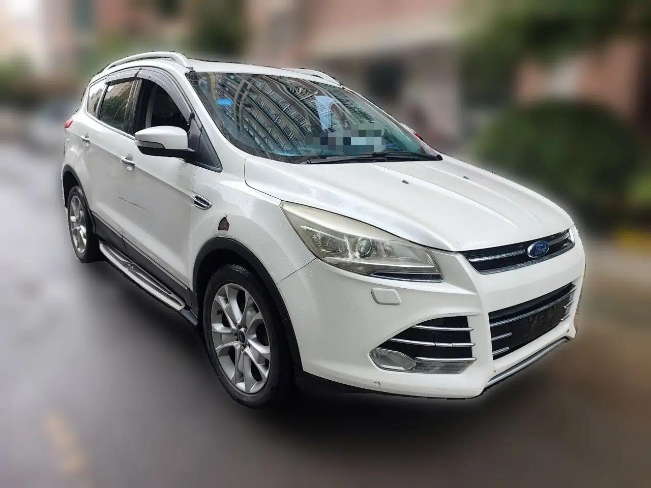 Ford Kuga 2013 2.0L GTDi Four-Wheel Drive Premium Model — миниатюра 3