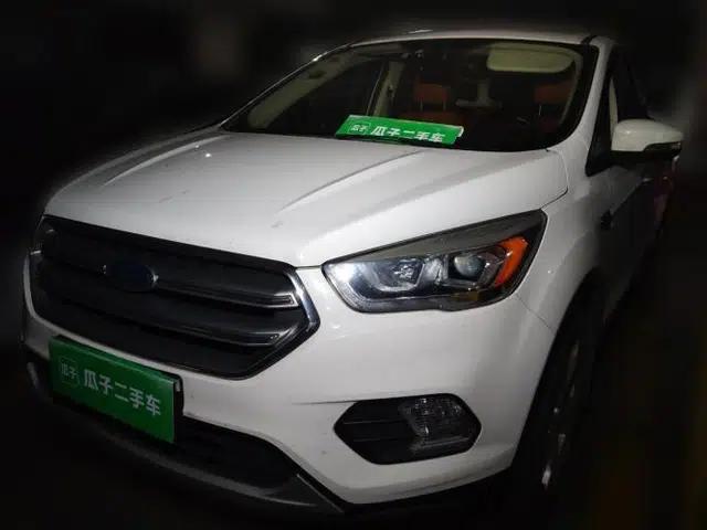 Ford Kuga 2017 EcoBoost 180 Two-Wheel-Drive Elite Trim
