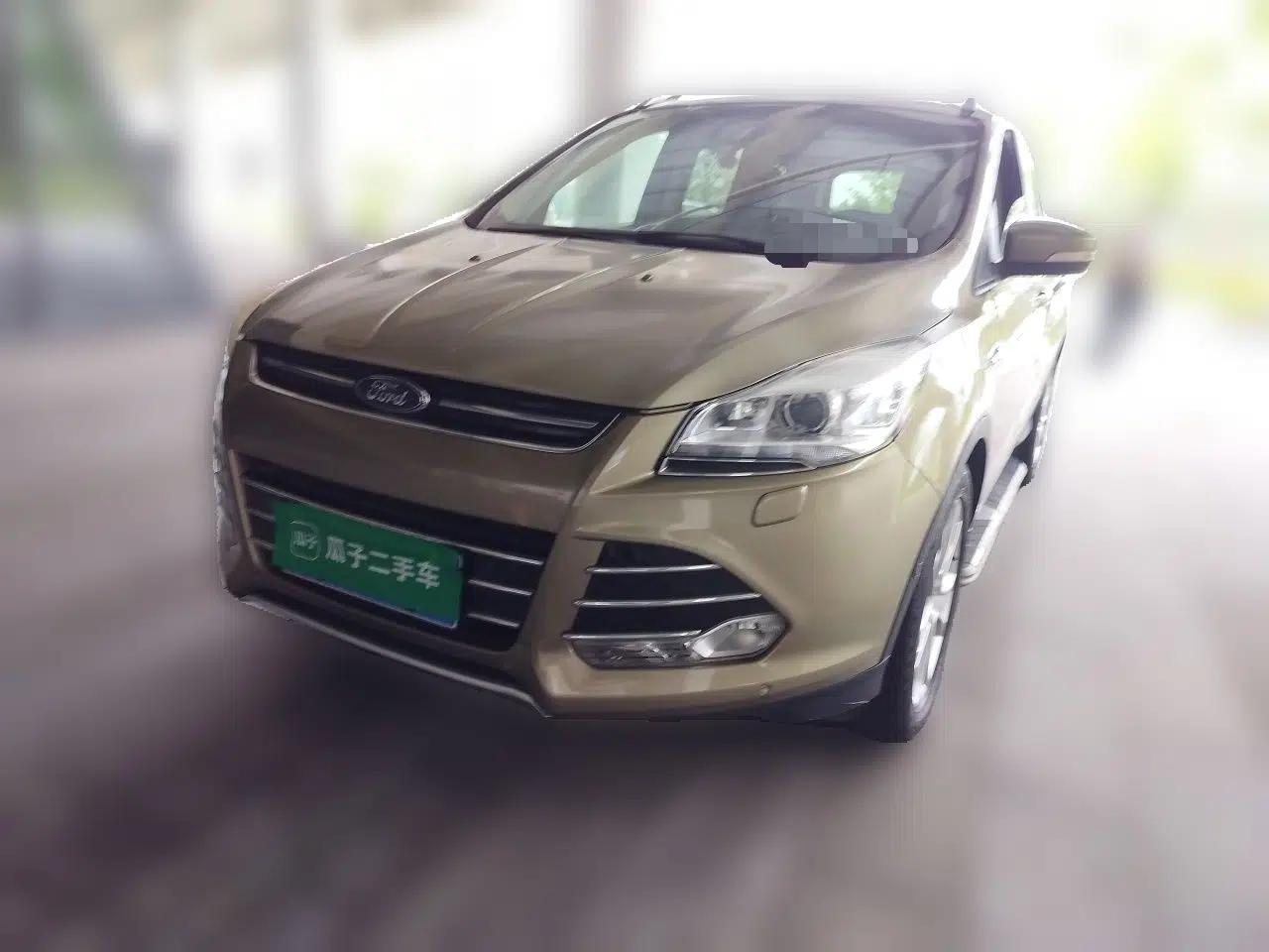 Ford Kuga 2013 2.0L GTDi Four-Wheel Drive Premium Model — миниатюра 1