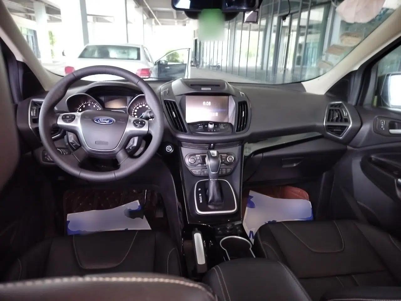 Ford Kuga 2013 2.0L GTDi Four-Wheel Drive Premium Model — миниатюра 9