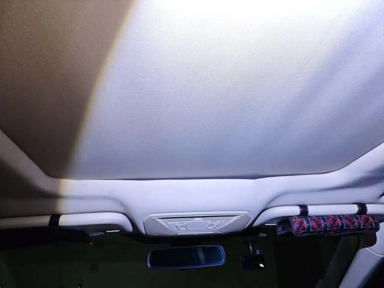 Ford Kuga 2013 1.6L GTDi Two-Wheel-Drive Trend Model — миниатюра 18