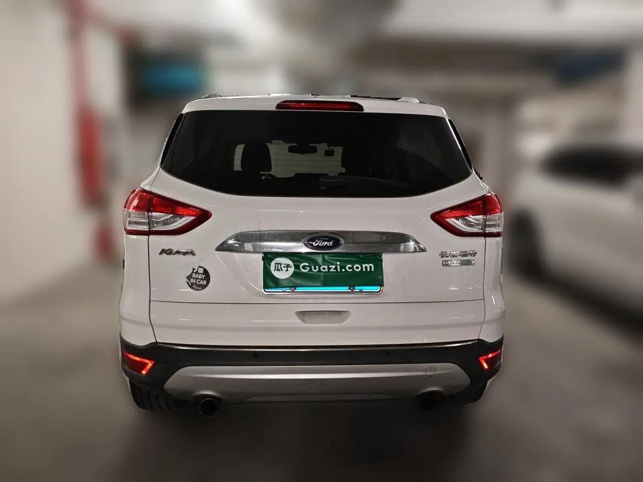 Ford Kuga 2013 1.6L GTDi Two-Wheel-Drive Trend Model — миниатюра 5