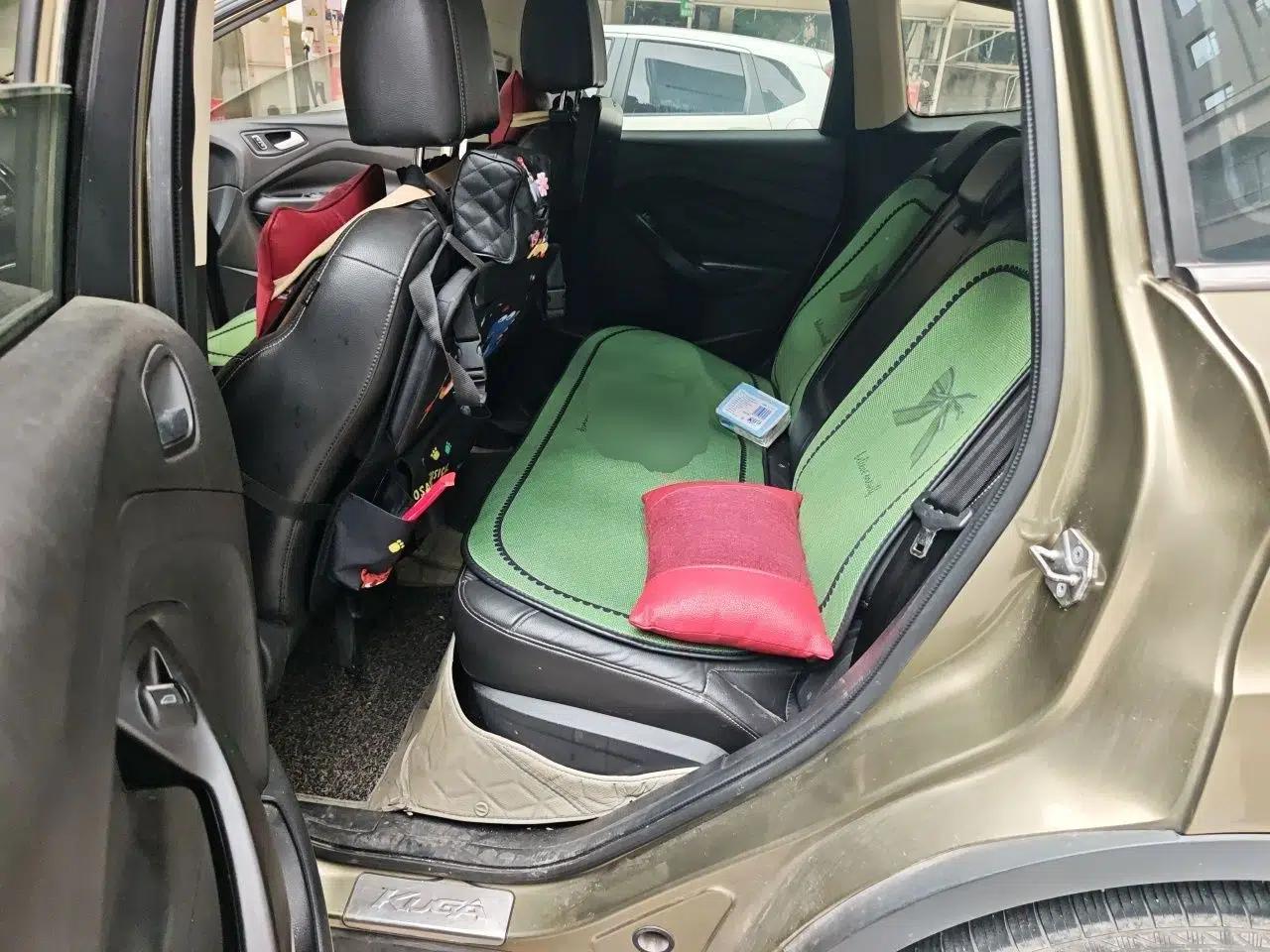 Ford Kuga 2015 1.5L GTDi Two-Wheel Drive Fashion Edition — миниатюра 17