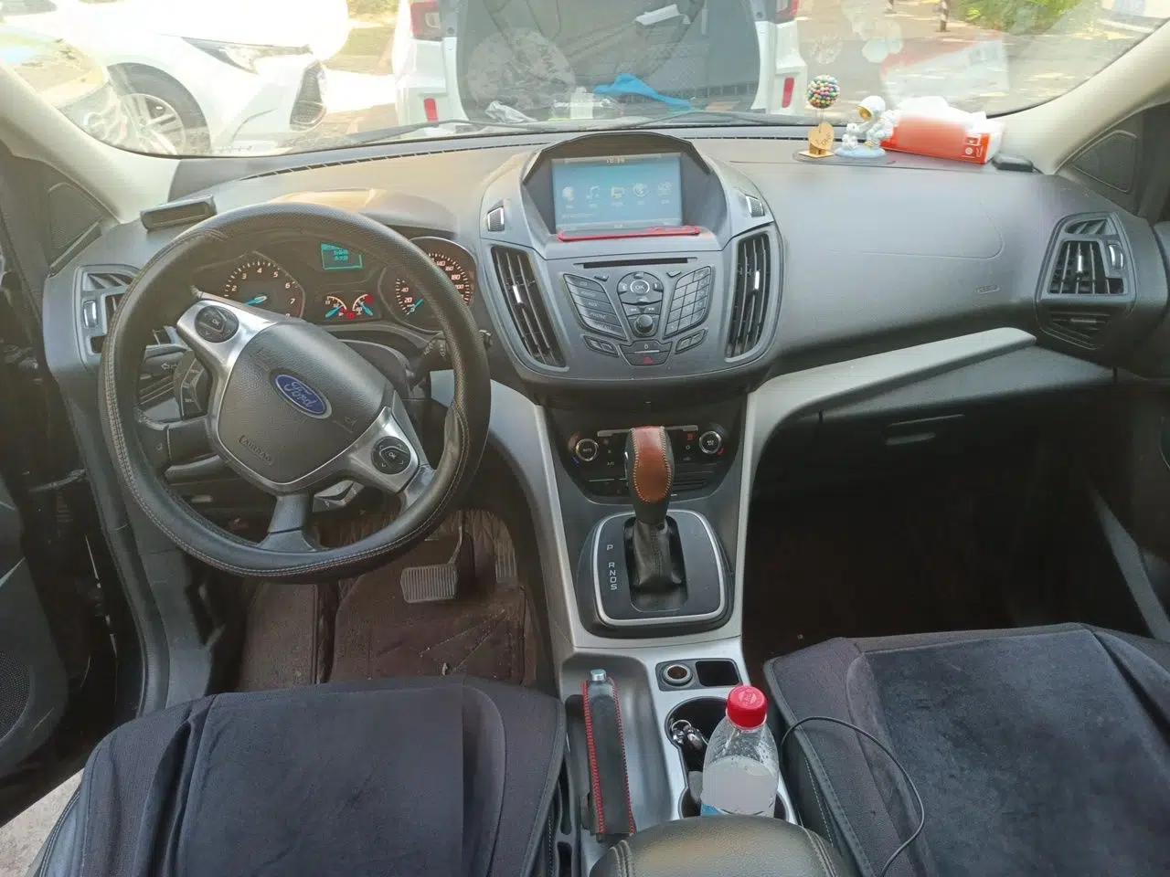Ford Kuga 2013 1.6L GTDi Two-Wheel-Drive Trend Model — миниатюра 9