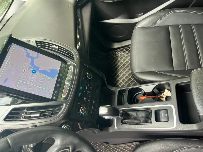 Ford Kuga 2019 EcoBoost 180 Two-Wheel-Drive Titanium Plus Model China V Standard — миниатюра 20