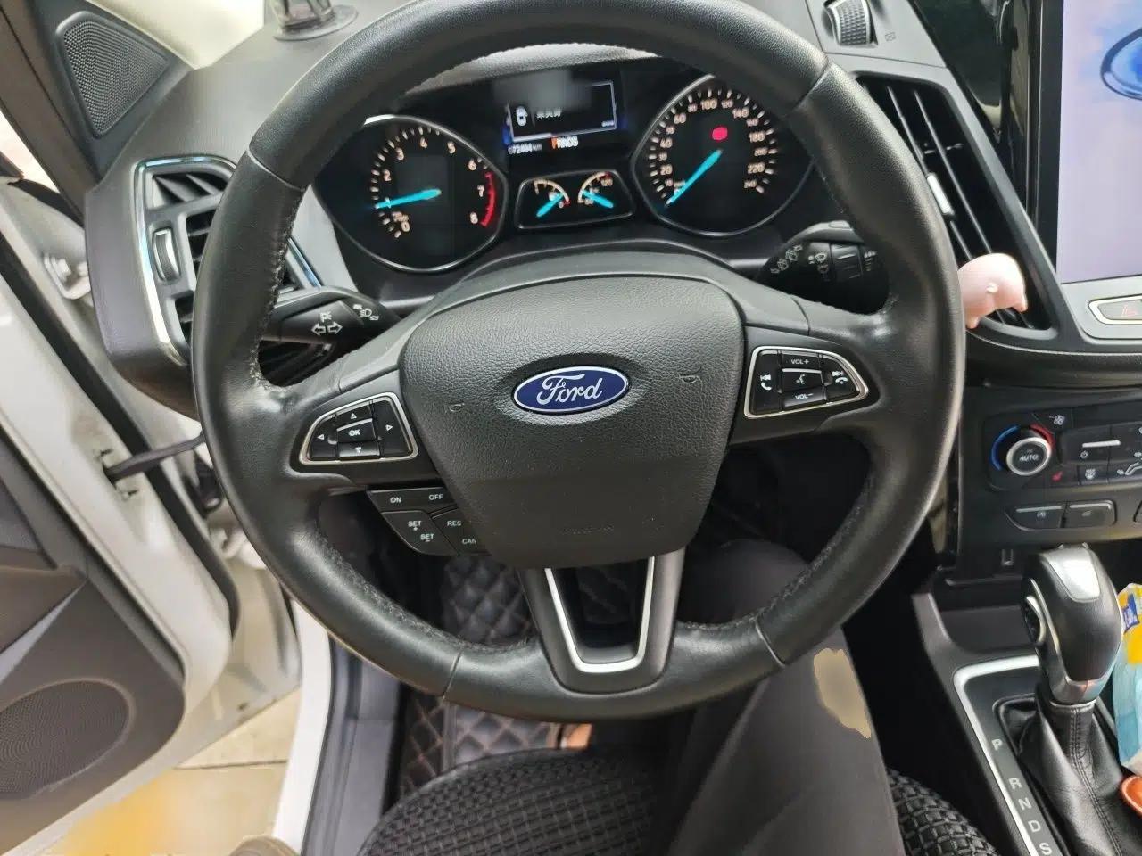 Ford Kuga 2019 EcoBoost 180 Two-Wheel-Drive Titanium Plus Model China V Standard — миниатюра 9