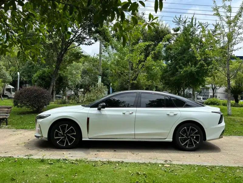 Hongqi H6 2024 2.0T Premium Edition — миниатюра 4