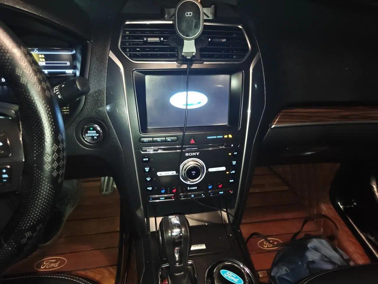 Ford Explorer 2018 2.3T Elite Edition — миниатюра 13