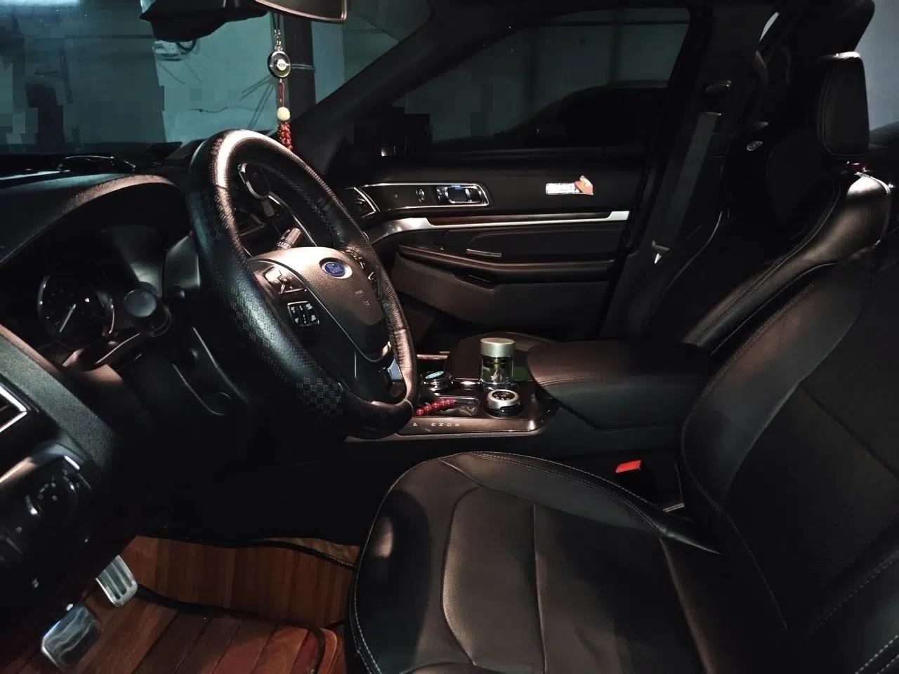 Ford Explorer 2018 2.3T Elite Edition — миниатюра 15