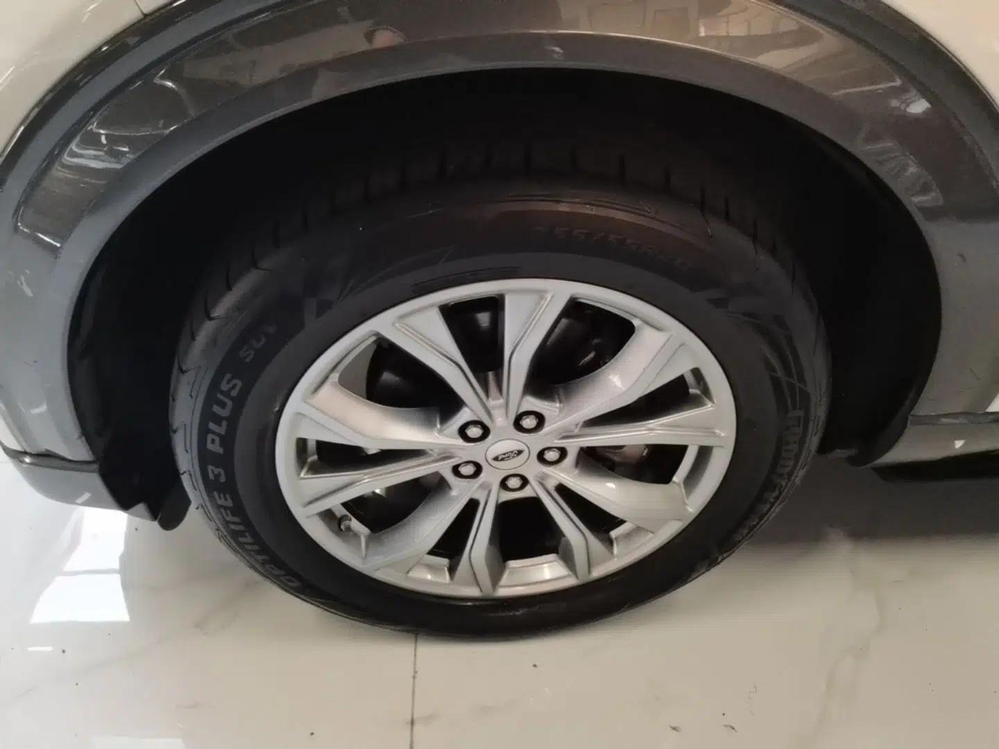 Ford Explorer 2020 EcoBoost 285 Four-Wheel Drive Trend Edition 6 Seats — миниатюра 10
