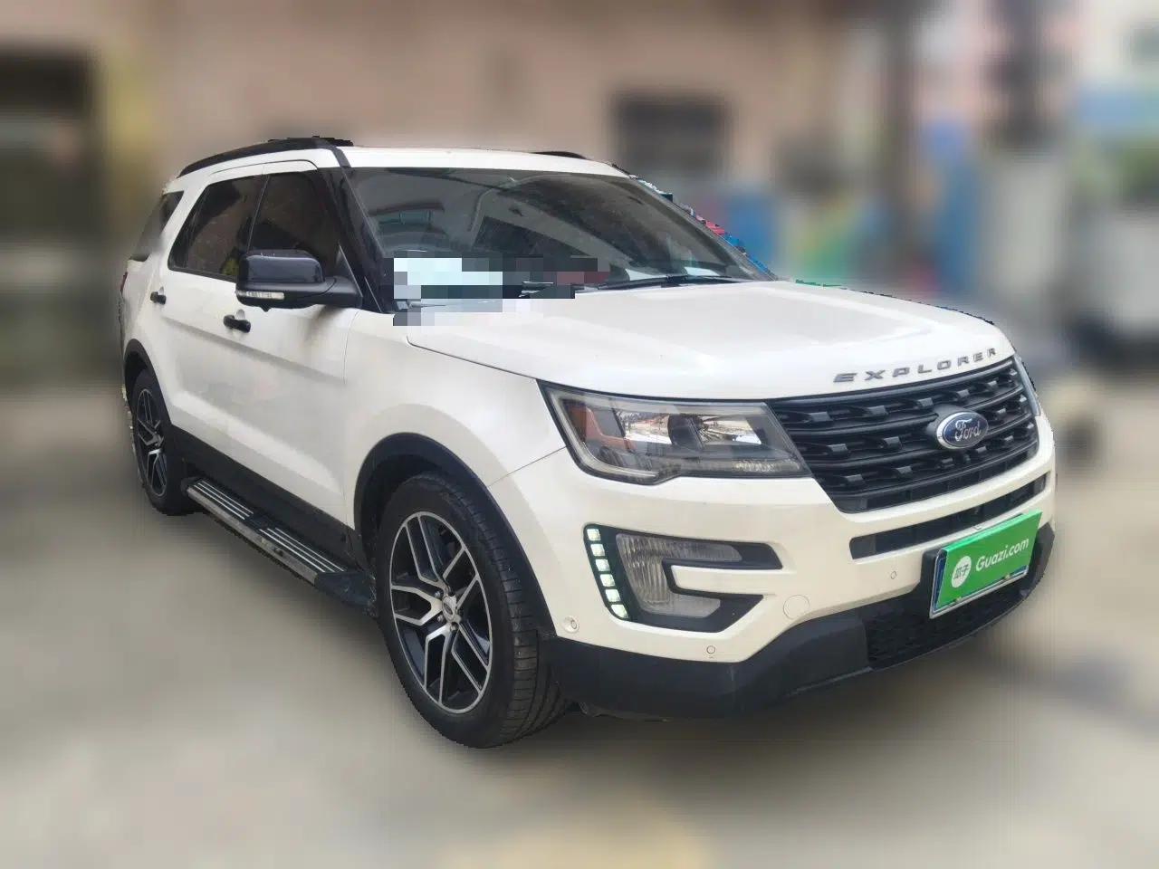 Ford Explorer 2017 3.5T Sport Edition — миниатюра 3