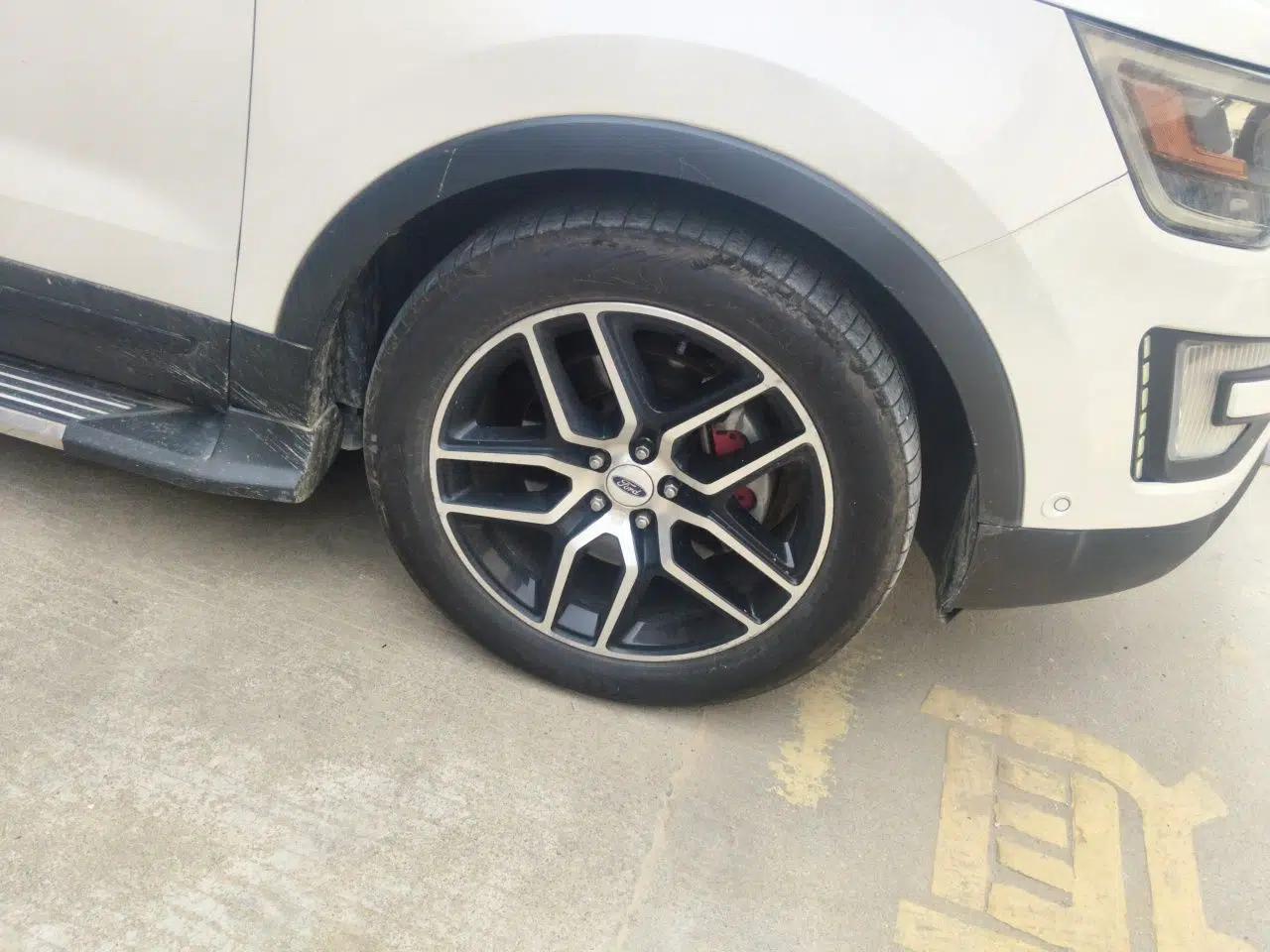 Ford Explorer 2017 3.5T Sport Edition — миниатюра 8