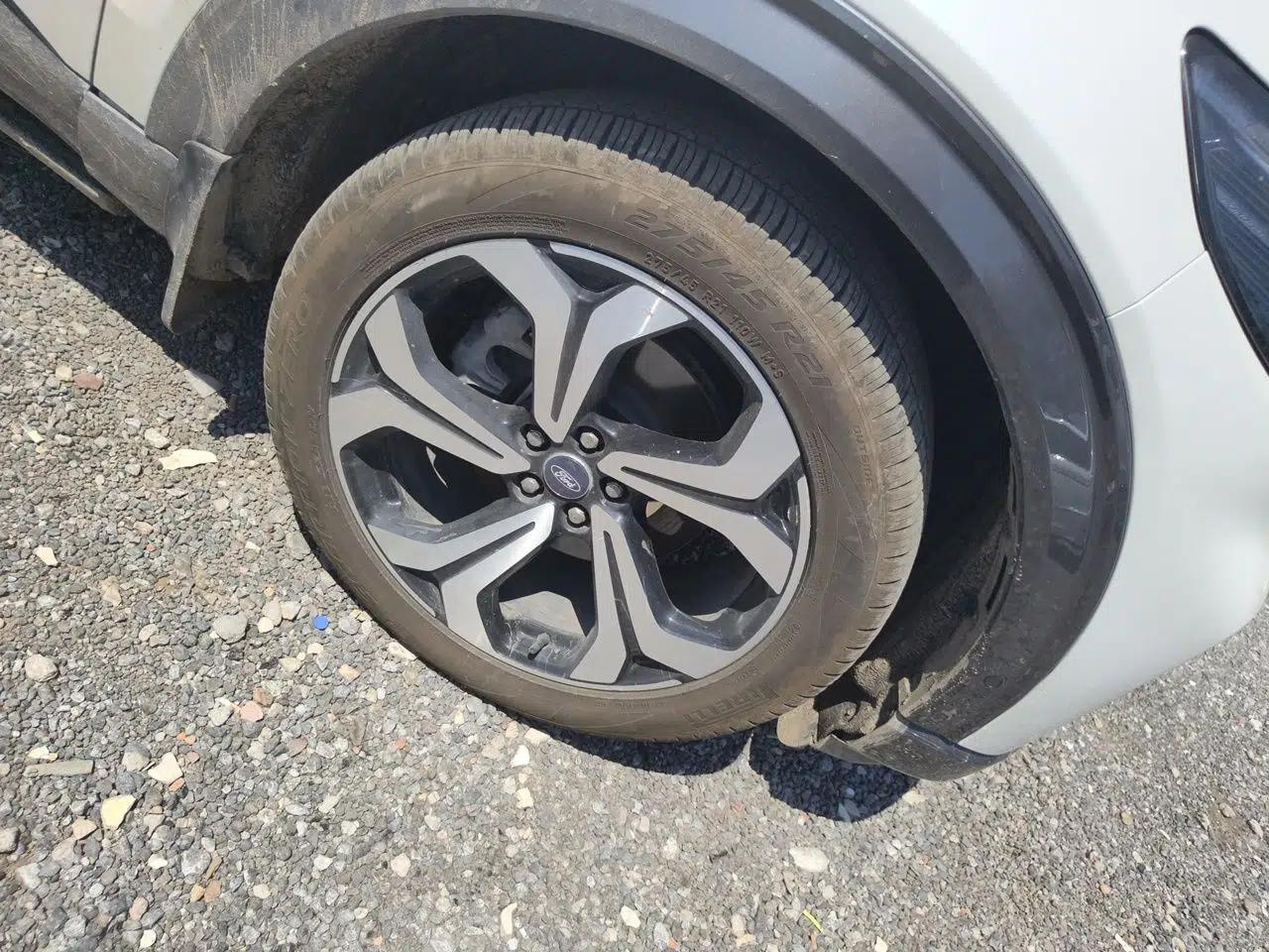 Ford Explorer 2023 EcoBoost 285 4x4 ST-LINE 7-Seater — миниатюра 8