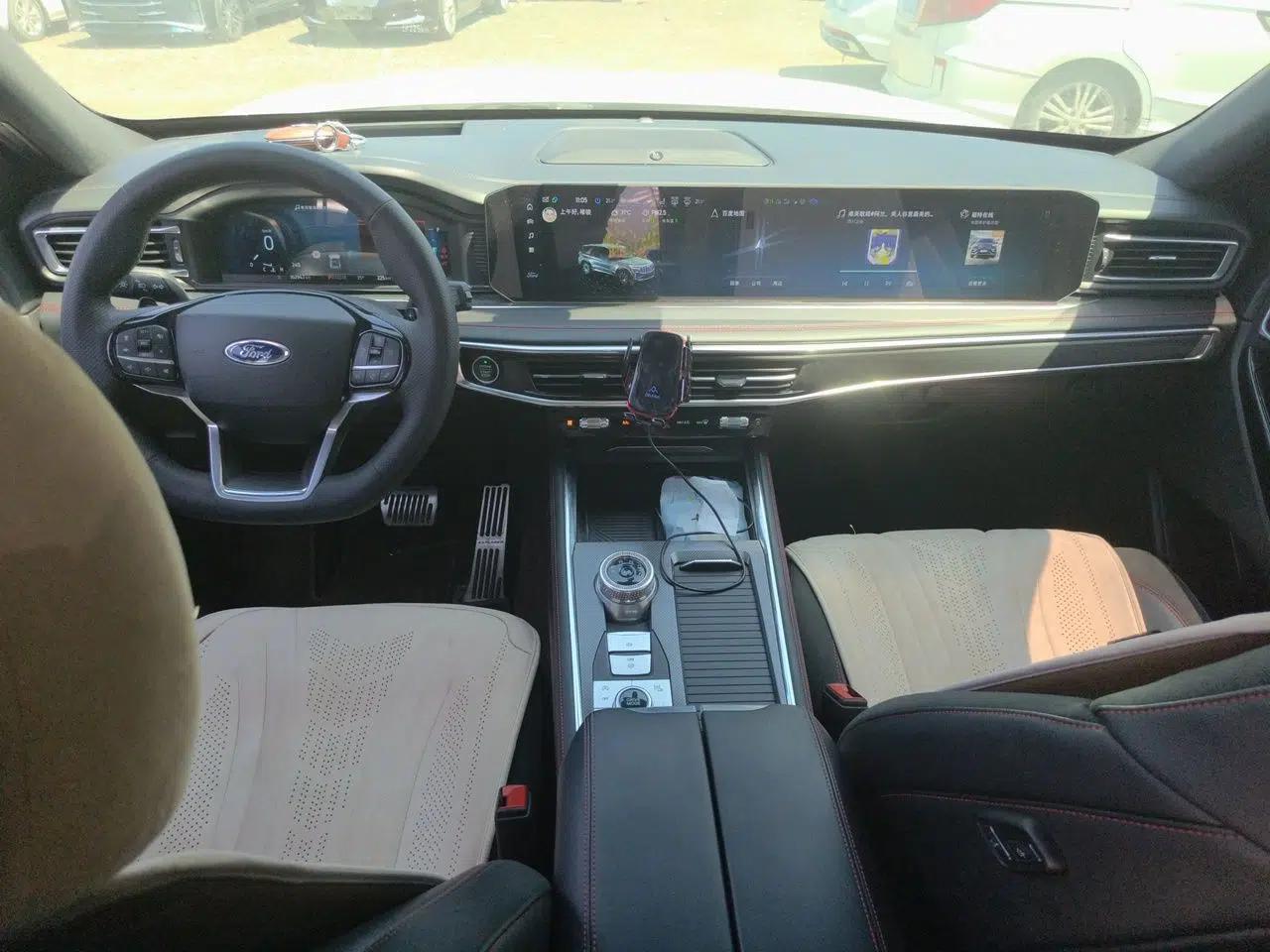 Ford Explorer 2023 EcoBoost 285 4x4 ST-LINE 7-Seater — миниатюра 9