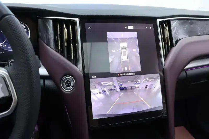 Hongqi HS7 PHEV 2025 2.0T AWD Flagship Edition 6-seater — миниатюра 20