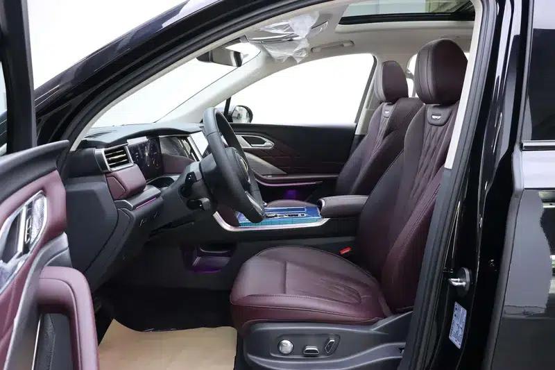 Hongqi HS7 PHEV 2025 2.0T AWD Flagship Edition 6-seater — миниатюра 22