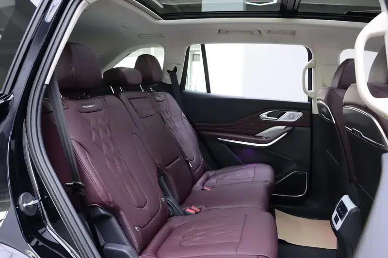 Hongqi HS7 PHEV 2025 2.0T AWD Flagship Edition 6-seater — миниатюра 25
