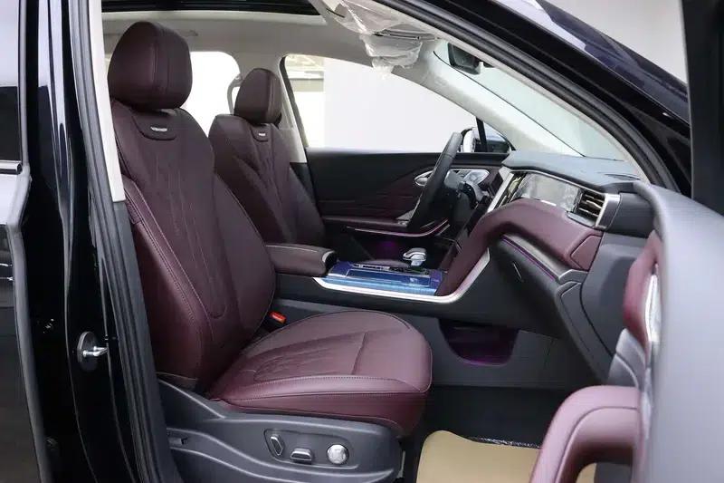 Hongqi HS7 PHEV 2025 2.0T AWD Flagship Edition 6-seater — миниатюра 28