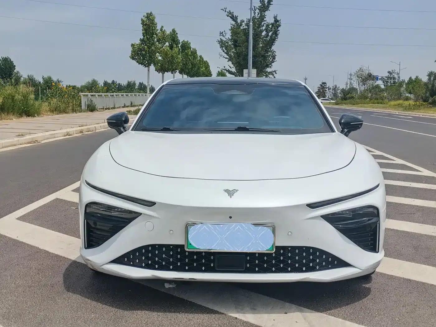 Nezha S 2022 Range Extended Version 1160km Rear-Wheel Drive Large Version — миниатюра 2