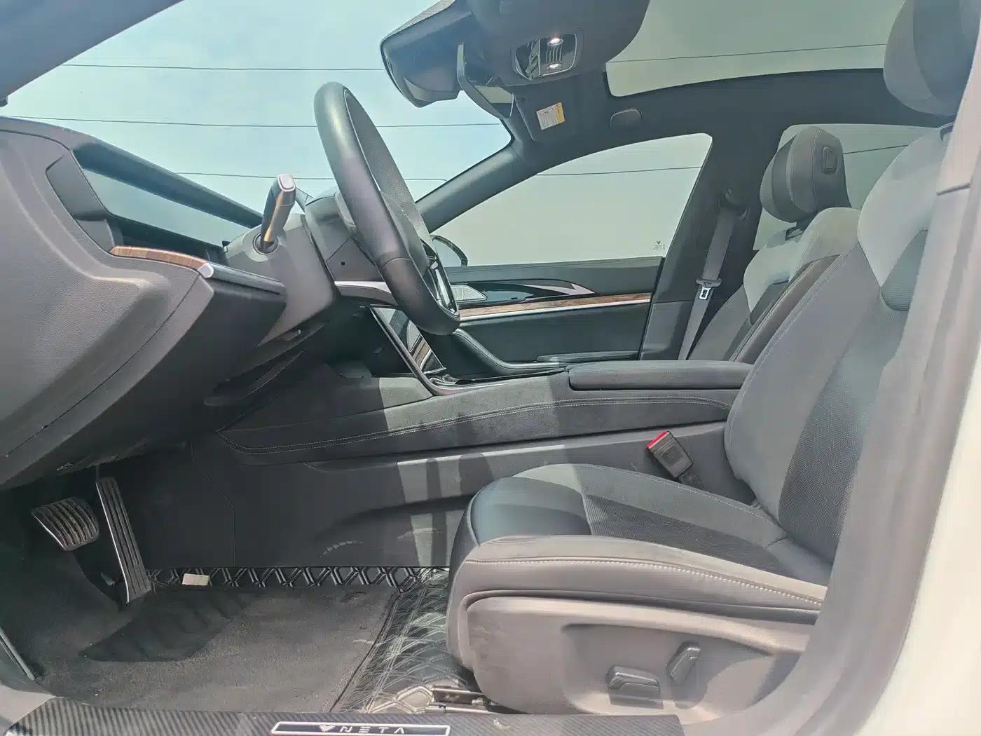 Nezha S 2022 Range Extended Version 1160km Rear-Wheel Drive Large Version — миниатюра 4