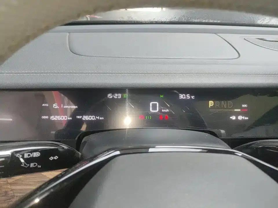 Nezha S 2023 Pure Electric 520km Rear-Wheel Drive Lite Edition — миниатюра 7