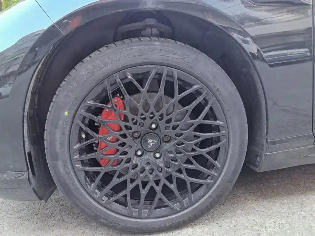 Nezha S 2022 Pure Electric 650km Four-Wheel Drive Large Version — миниатюра 23