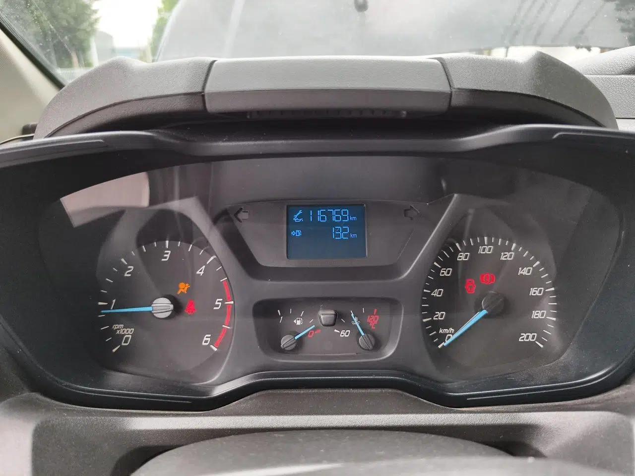 Ford Transit 2019 2.0T Diesel Multi-Purpose Commercial Vehicle Short Wheelbase Low Roof 6-Seater China VI Standard — миниатюра 12