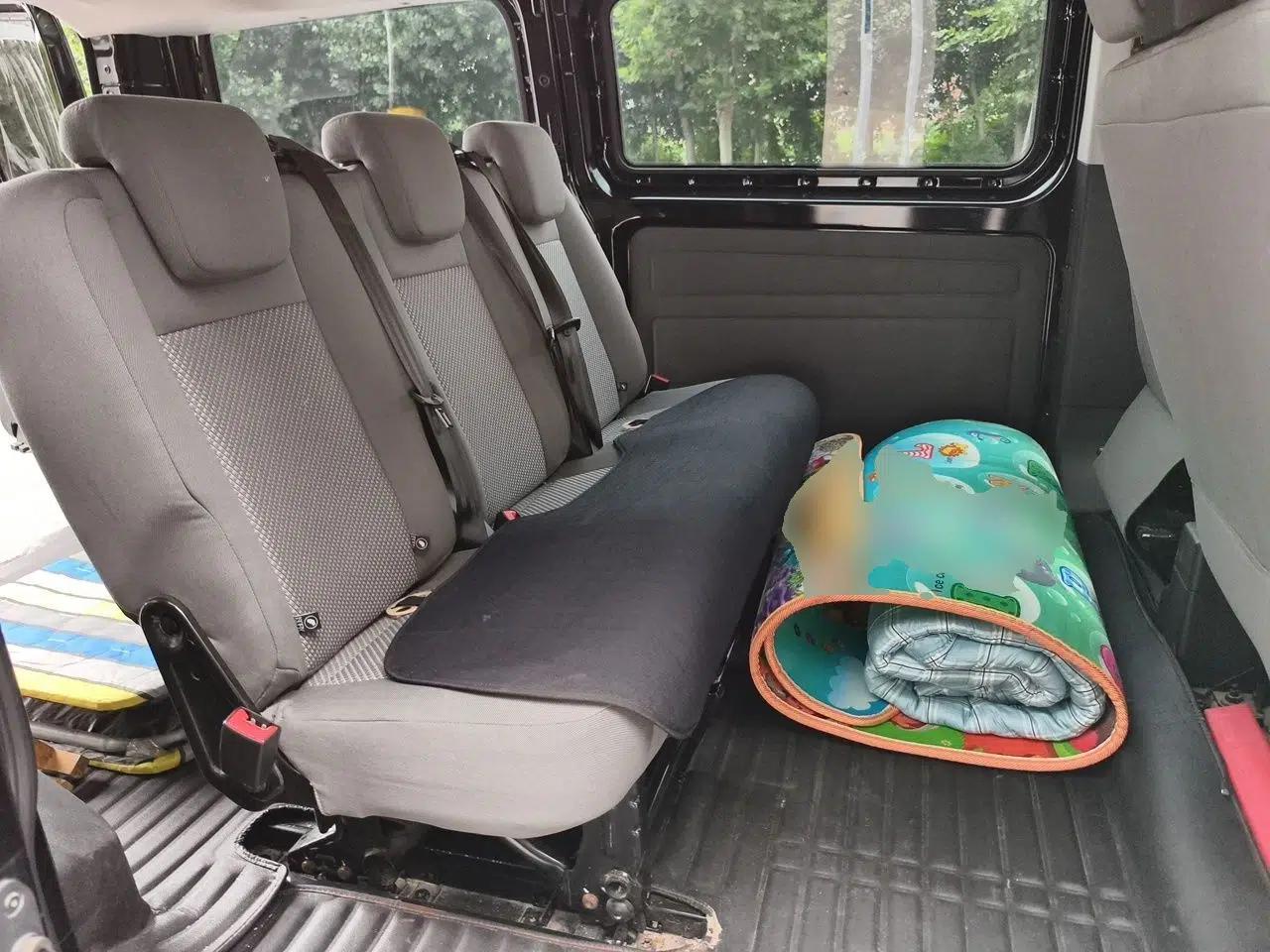Ford Transit 2019 2.0T Diesel Multi-Purpose Commercial Vehicle Short Wheelbase Low Roof 6-Seater China VI Standard — миниатюра 17