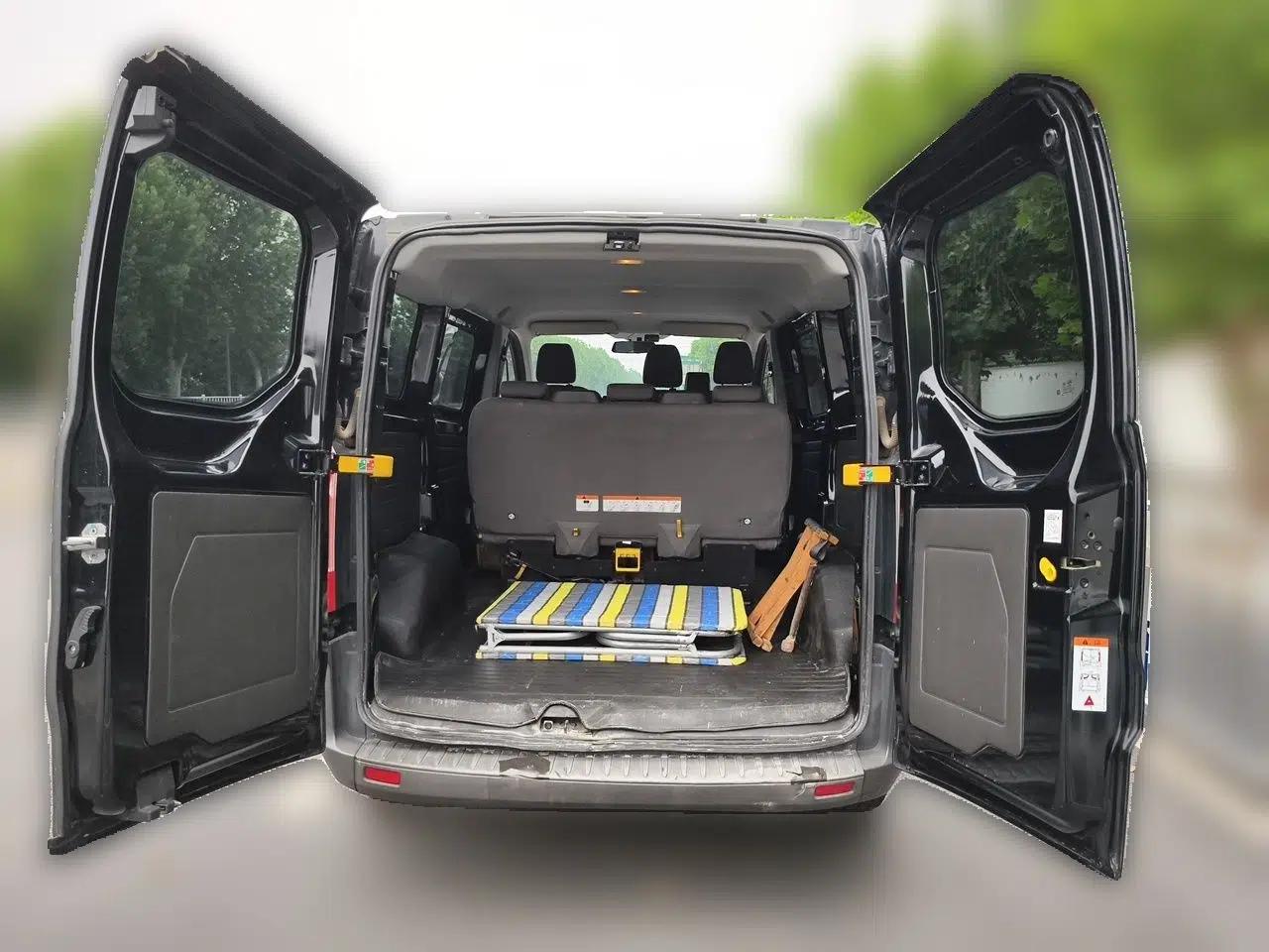 Ford Transit 2019 2.0T Diesel Multi-Purpose Commercial Vehicle Short Wheelbase Low Roof 6-Seater China VI Standard — миниатюра 19