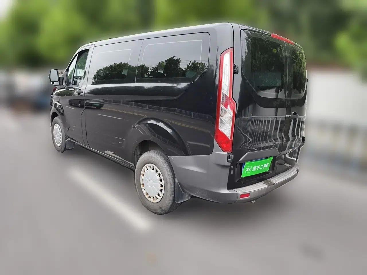 Ford Transit 2019 2.0T Diesel Multi-Purpose Commercial Vehicle Short Wheelbase Low Roof 6-Seater China VI Standard — миниатюра 4
