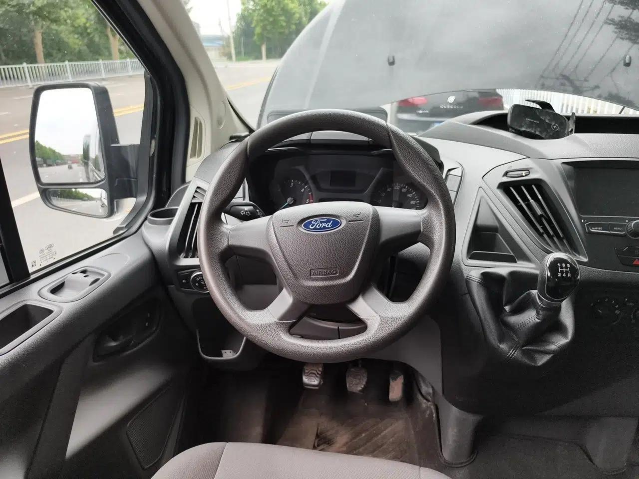 Ford Transit 2019 2.0T Diesel Multi-Purpose Commercial Vehicle Short Wheelbase Low Roof 6-Seater China VI Standard — миниатюра 10