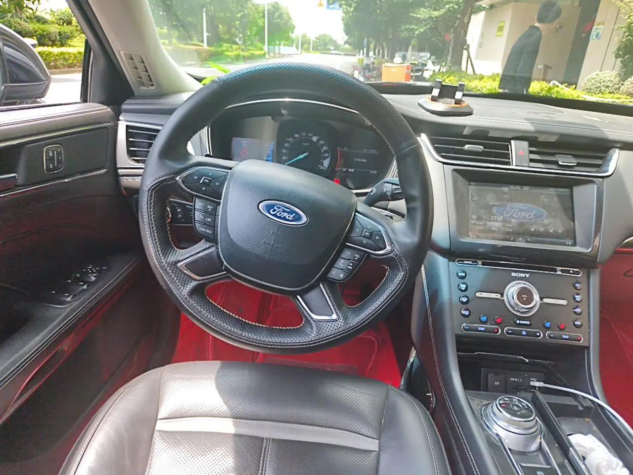 Ford Taurus 2015 EcoBoost 245 Luxury Model — миниатюра 10