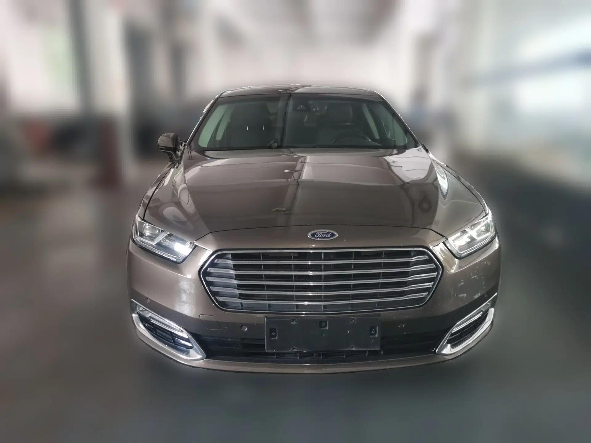 Ford Taurus 2017 EcoBoost 245 Flagship Model — миниатюра 2