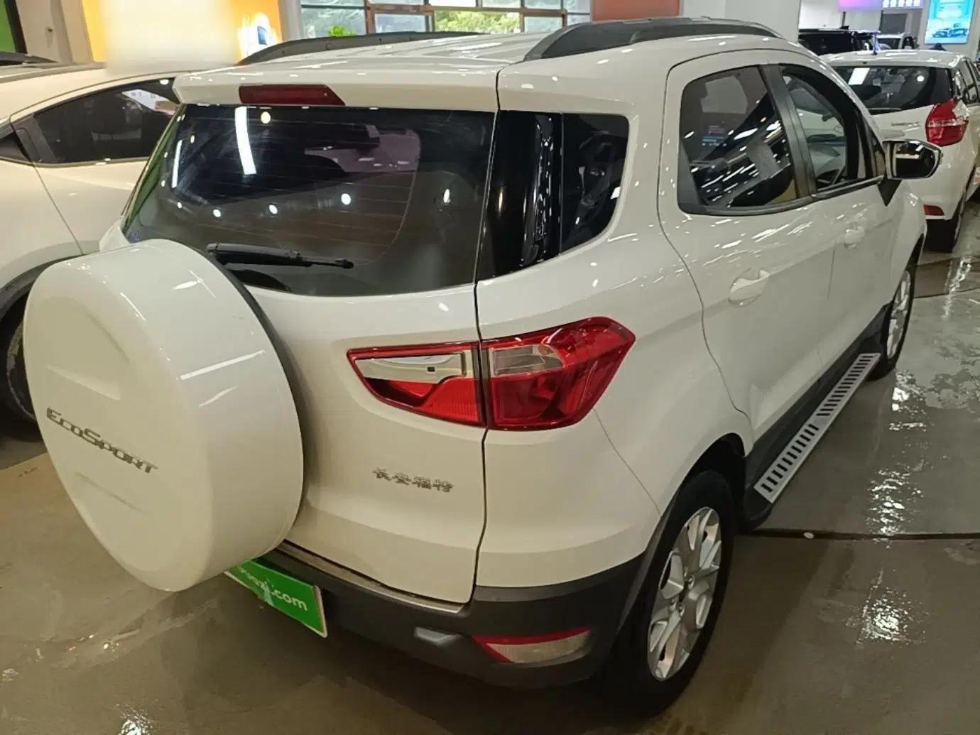 Ford EcoSport 2013 1.5L Automatic Fashion Model — миниатюра 6