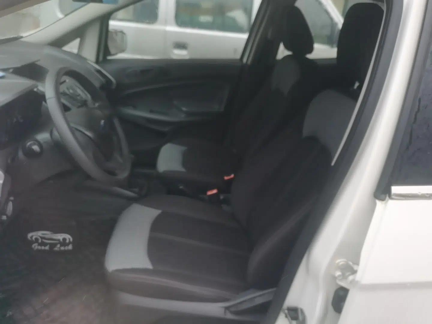 Ford EcoSport 2013 1.5L Manual Comfort Model — миниатюра 17