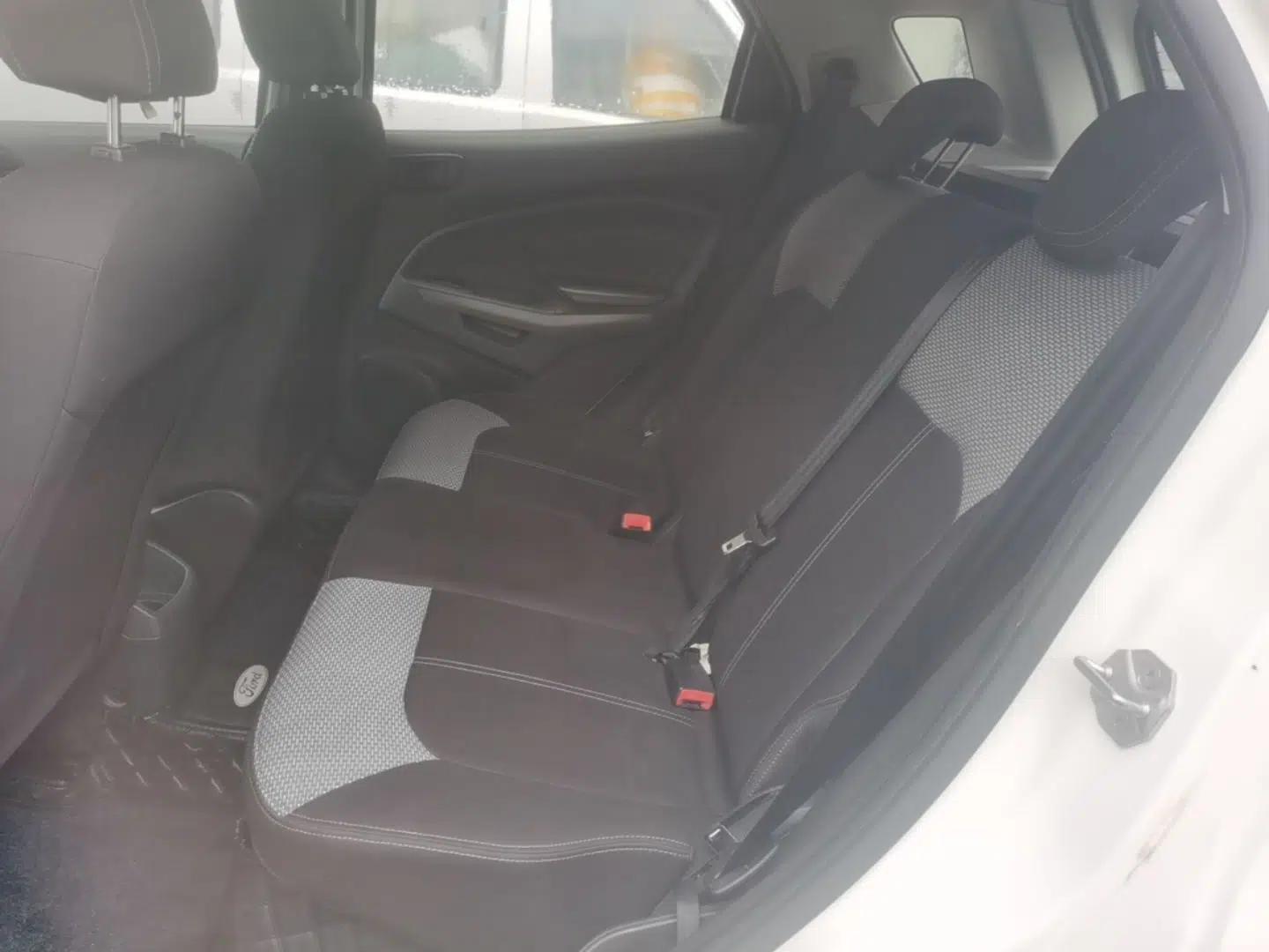 Ford EcoSport 2013 1.5L Manual Comfort Model — миниатюра 20