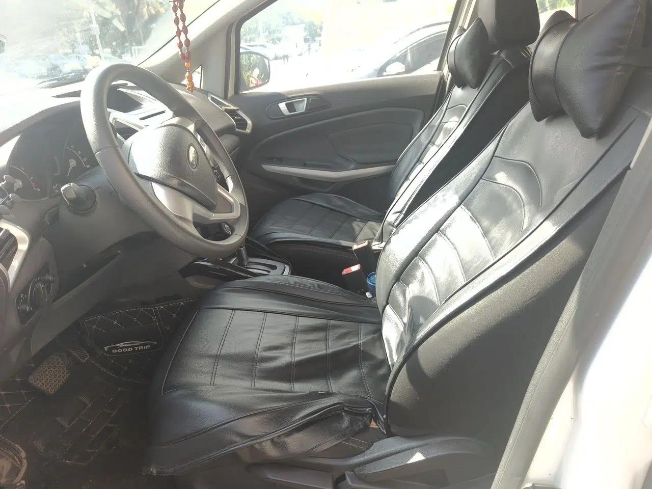 Ford EcoSport 2013 1.5L Automatic Fashion Model — миниатюра 15