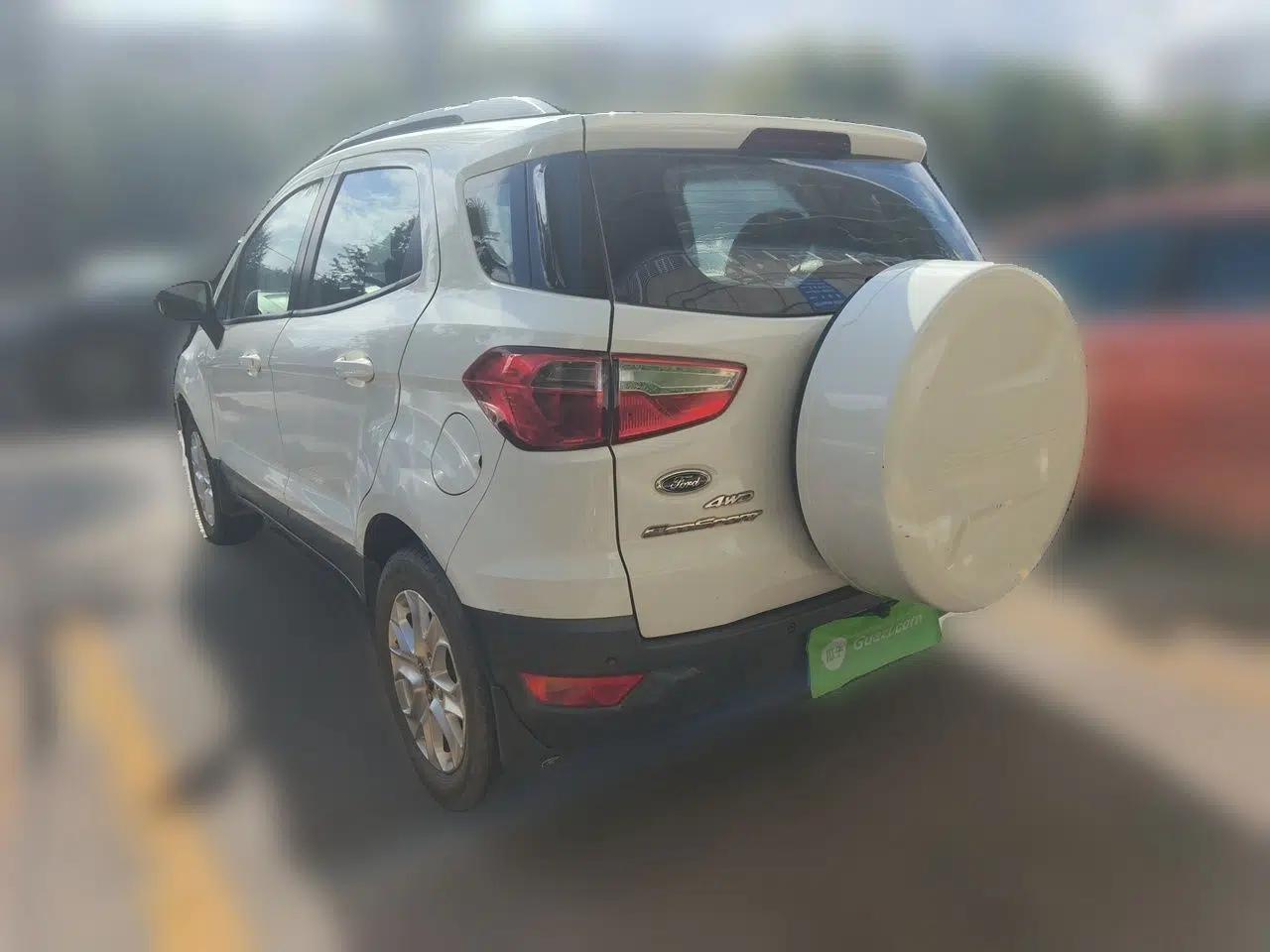 Ford EcoSport 2013 1.5L Automatic Fashion Model — миниатюра 4