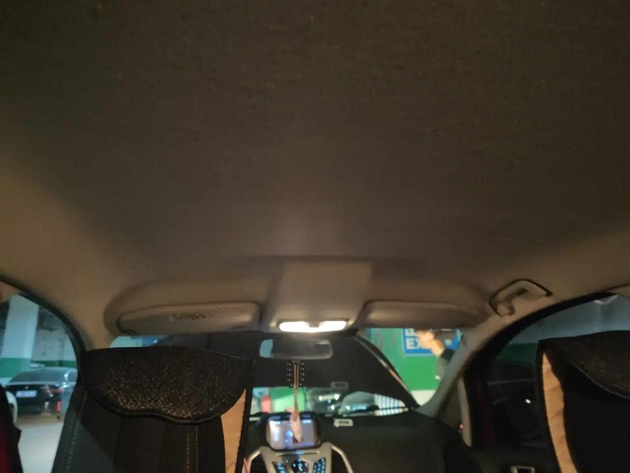 Ford EcoSport 2013 1.5L Automatic Fashion Model — миниатюра 18