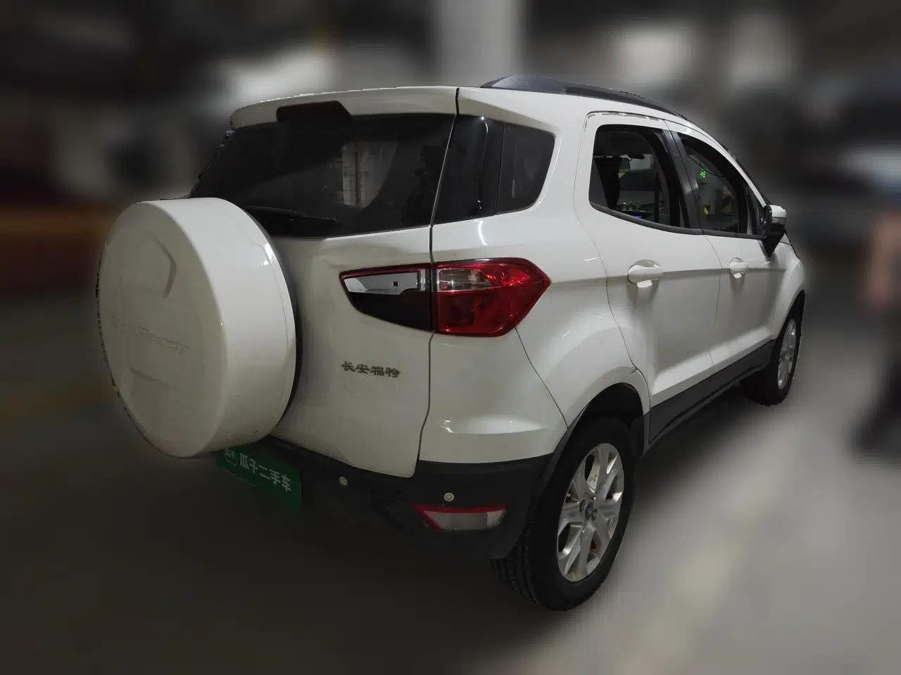 Ford EcoSport 2013 1.5L Automatic Fashion Model — миниатюра 6