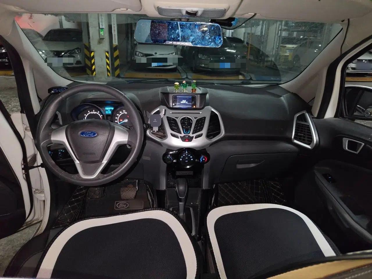Ford EcoSport 2013 1.5L Automatic Fashion Model — миниатюра 9