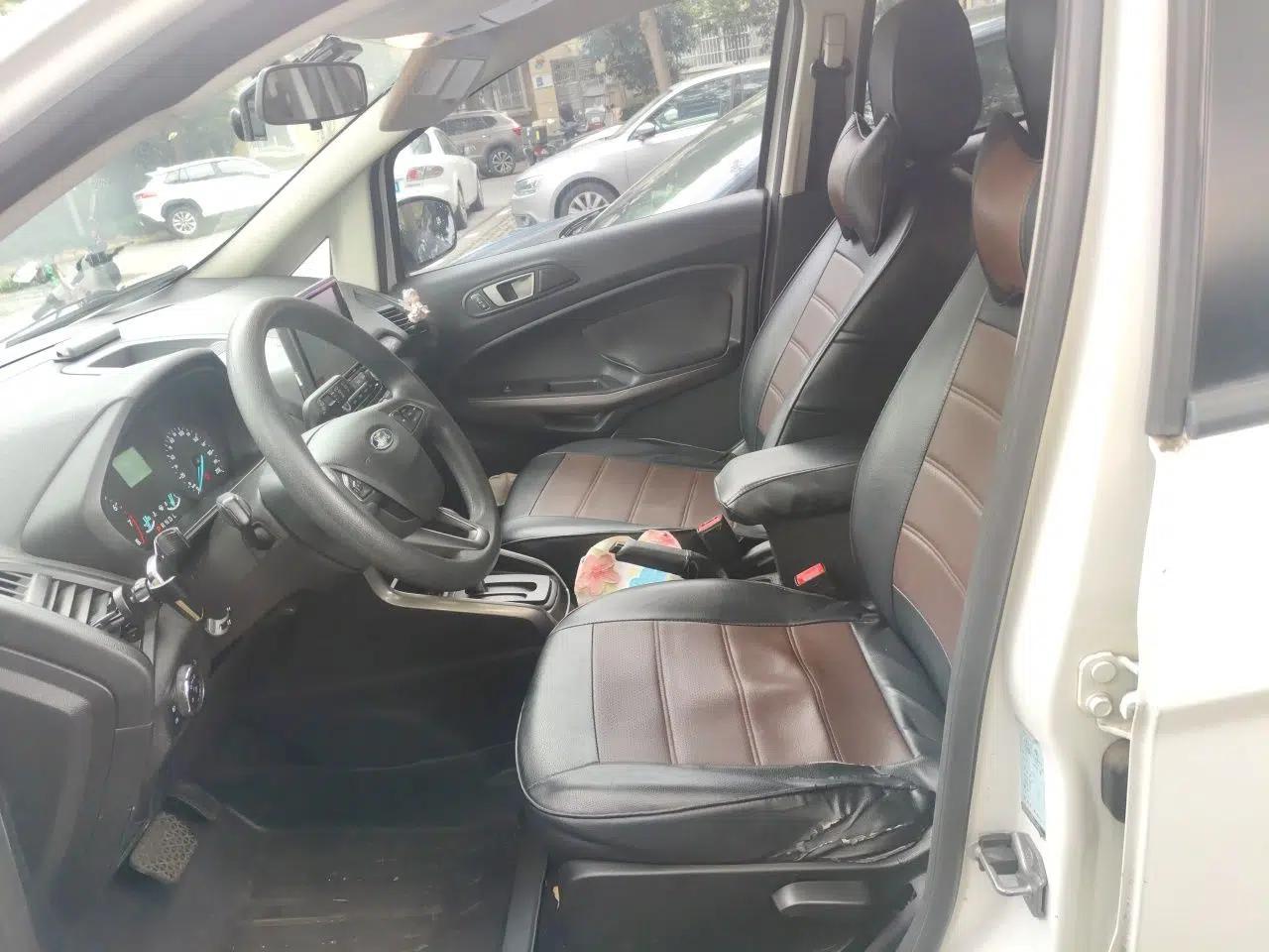 Ford EcoSport 2018 Revised 1.5L Automatic Platinum Wing Edition — миниатюра 15