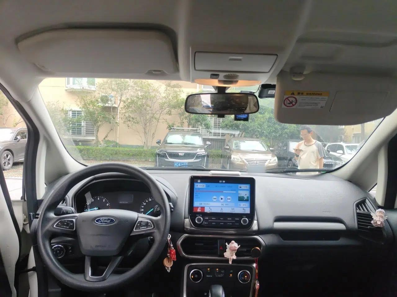 Ford EcoSport 2018 Revised 1.5L Automatic Platinum Wing Edition — миниатюра 18