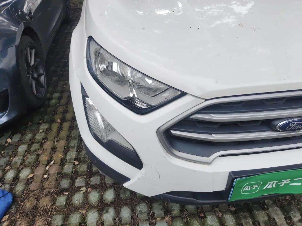 Ford EcoSport 2018 Revised 1.5L Automatic Platinum Wing Edition — миниатюра 7